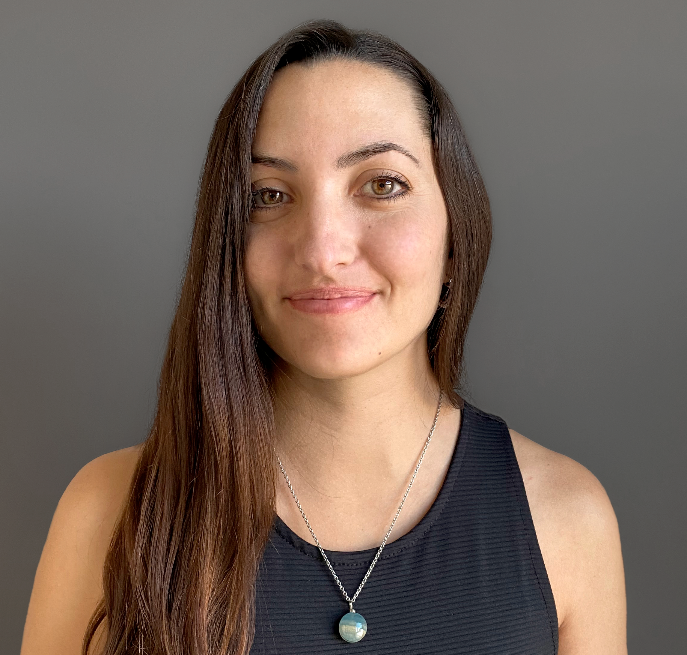 https://6852391.fs1.hubspotusercontent-na1.net/hubfs/6852391/Headshot (1)-1.png